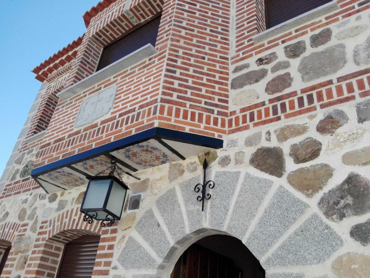 Abadía del Marqués de Avila Vega de Santa María Exterior foto