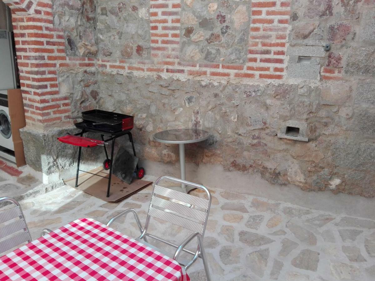Abadía del Marqués de Avila Vega de Santa María Exterior foto